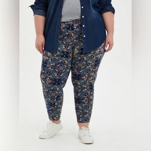 NEW Torrid Navy Floral leggings, 4X
